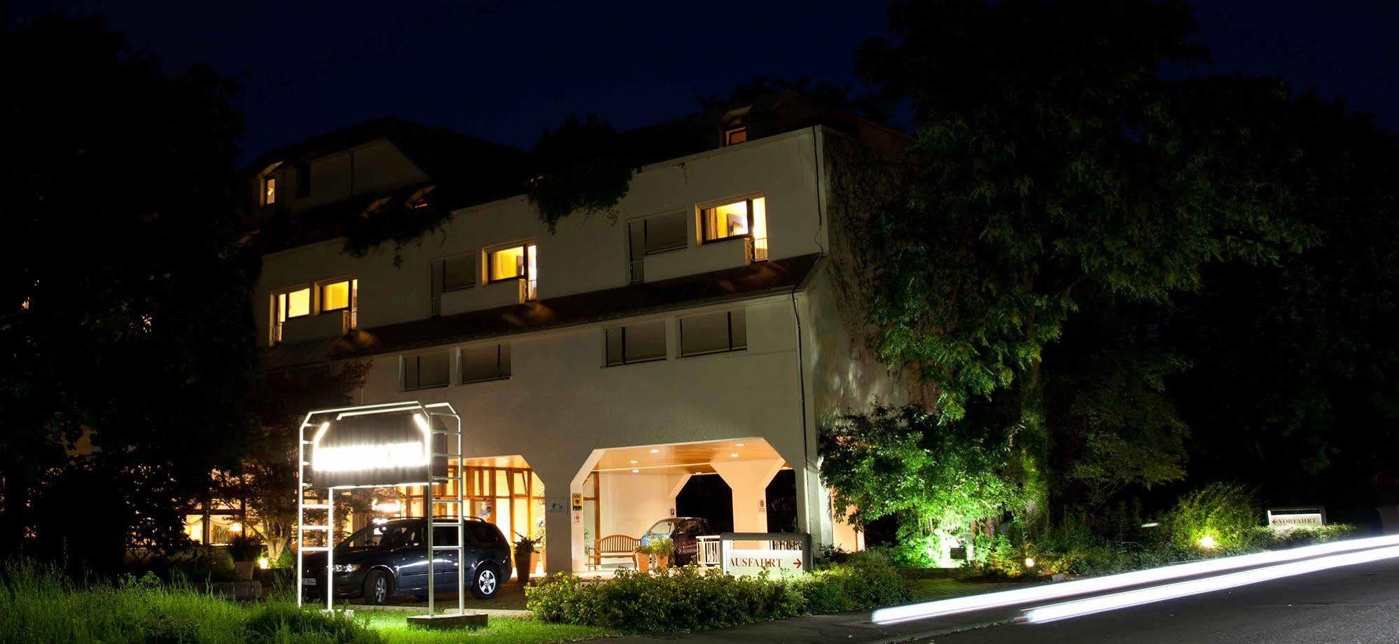 Stadt-Gut-Hotel Filderhotel Ostfildern Exterior photo